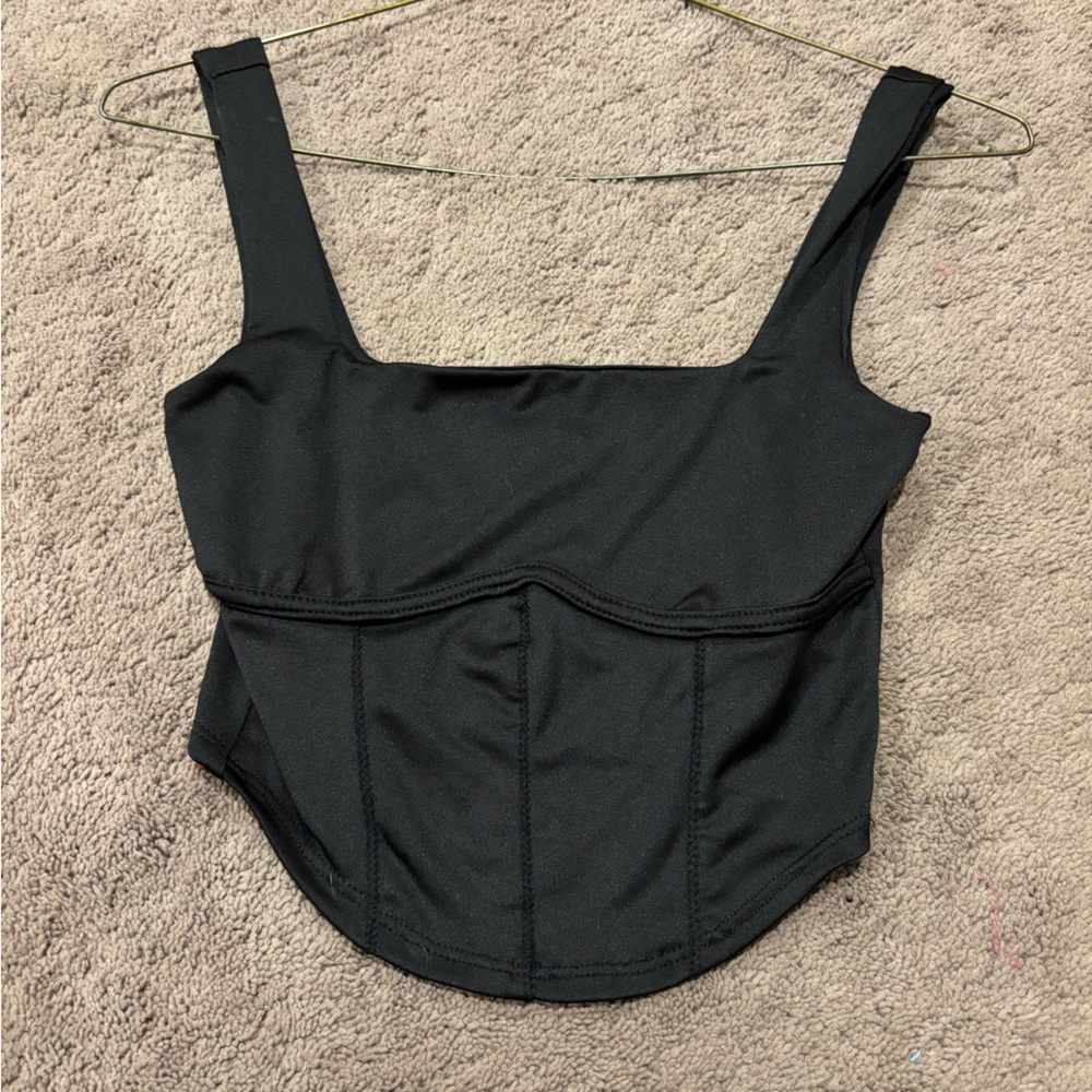 Black Sleeveless Top